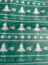 Load image into Gallery viewer, Christmas Tissue paper
