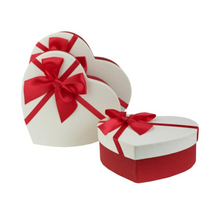Load image into Gallery viewer, Luxury heart shaped gift box - Large w/free foam
