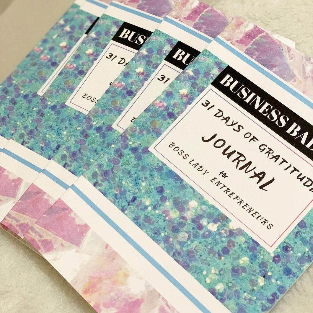 Business Baddie: 31 Days of Gratitude Journal for Boss Lady Entrepreneurs Paperback - Kerrilyn Harding
